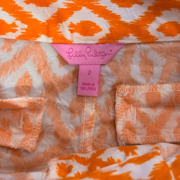 Women’s LILY PULITZER The Ellie short orange geometric ‘little fish” size 2. - Picture 5 of 8